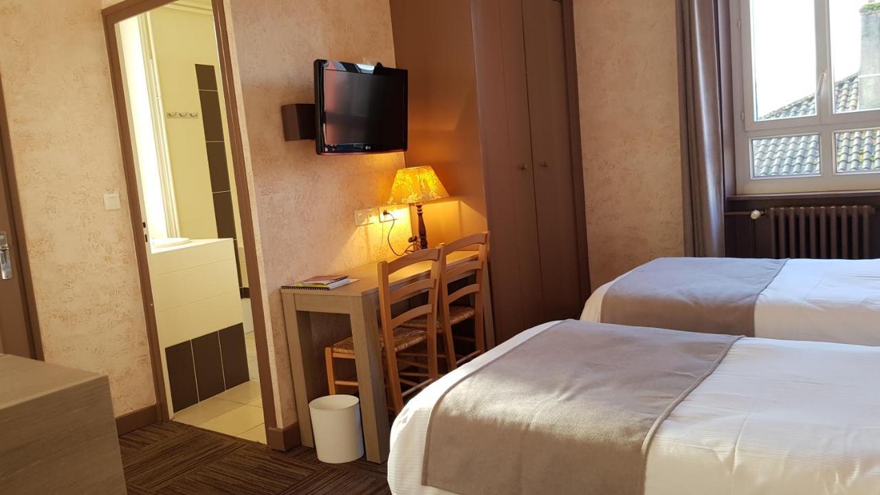 Hostellerie D'Heloise Logis Клюни Экстерьер фото