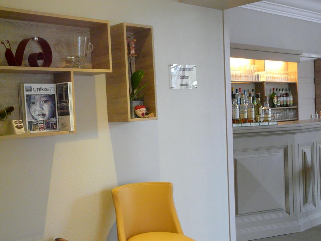 Hostellerie D'Heloise Logis Клюни Экстерьер фото